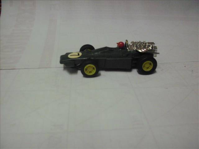 1:32 SCALE SLOT CAR - SCALEXTRIC ARROW