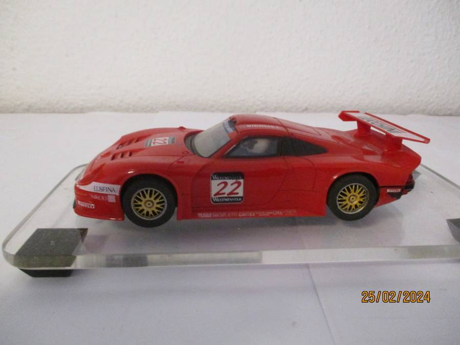 1/32 SCALE HORNBY SLOT CAR PORSCHE