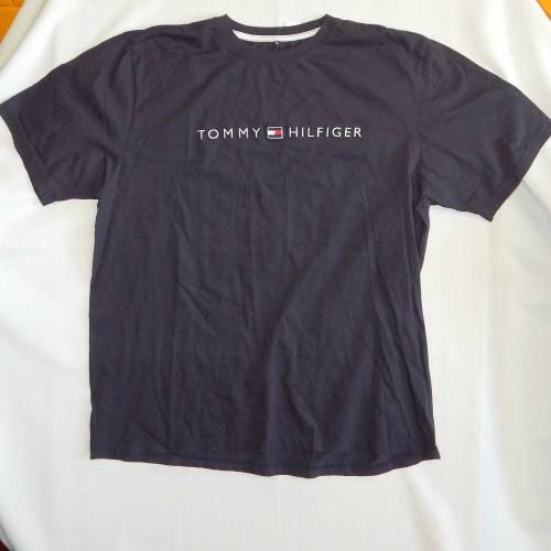 Tommy Hilfiger T-Shirt brand new Large size