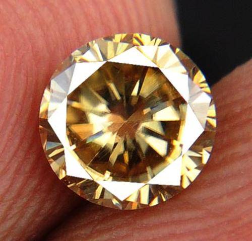 0.60 Ct Moissanite Round Brilliant Cut Diamond - AAA Quality for Ring/Pendant Mounting