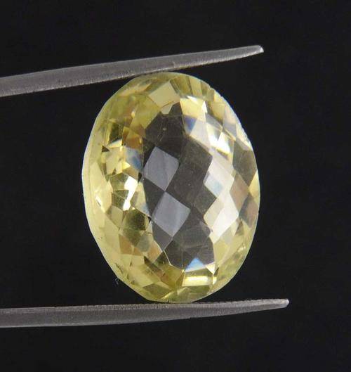 Untreated 15.58 Ct IGLI Certified Oval Cut Citrine Gemstone - AAA Quality