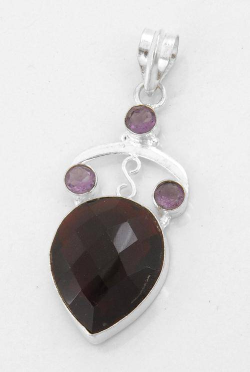 13 Gm Red Quartz and Amethyst Gemstone Silver Pendant
