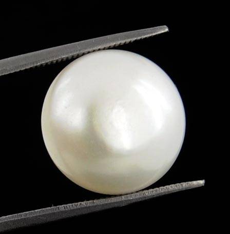 6.33 Ct Certified Round Shape White Pearl Gemstone