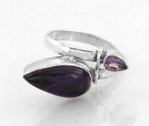 Handcrafted Amethyst Gemstone Ring in Alloy of Silver
