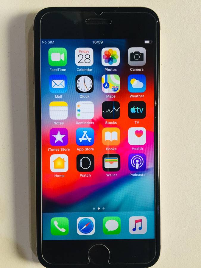 Apple iPhone 6  64GB  - Space Gray