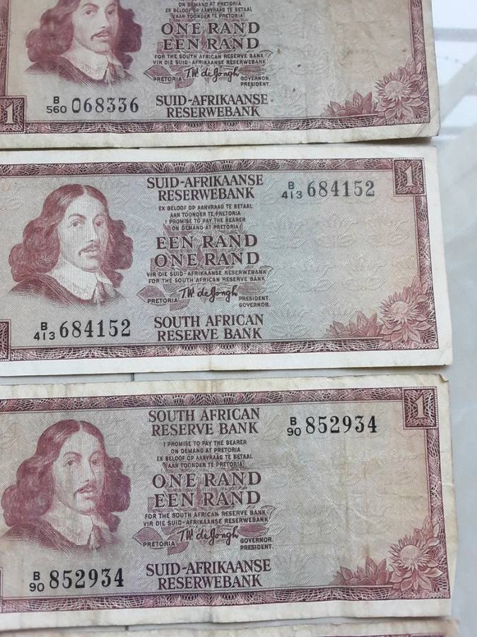 8X South Africa 1 Rand notes- TW de Jongh