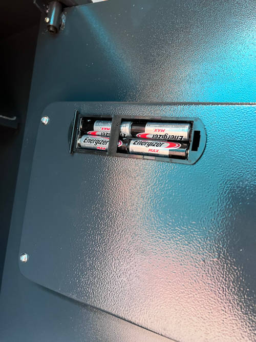 Electronic digital safes