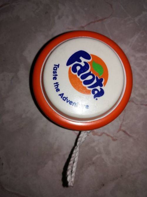 Vintage Fanta Yo-yo