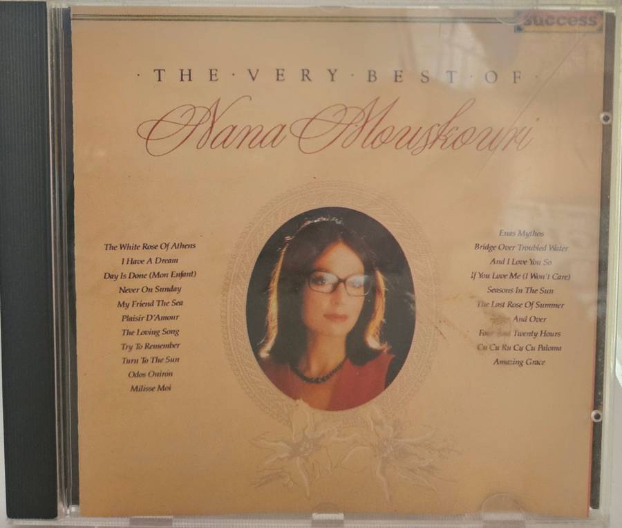 Nana Mouskouri   (372)