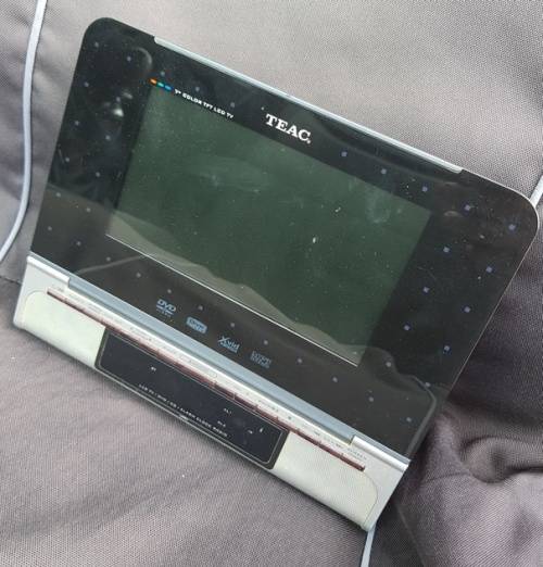 small TV with built in CD / DVD player