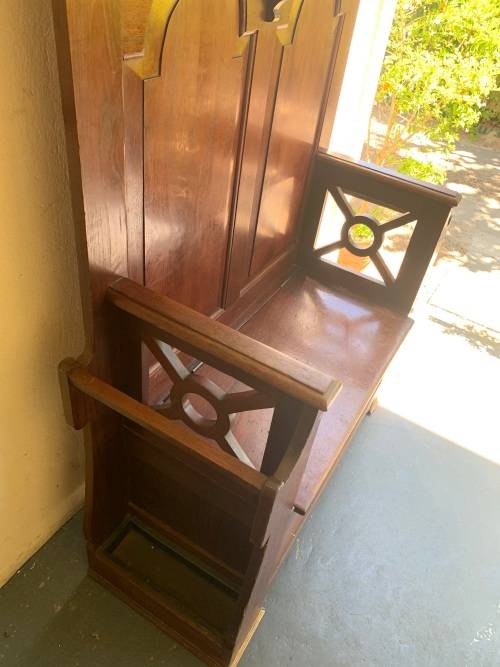 Teak Hallstand/Bench in original condition ( 196 x 112 x 40 cm )