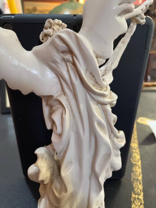 BEAUTIFUL STATUE OF ARCHANGEL MICHEAL CONQUERING THE DEVIL (32 CM )