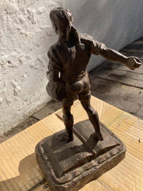 Sculpture by Phil Minnaar: Die Saaier