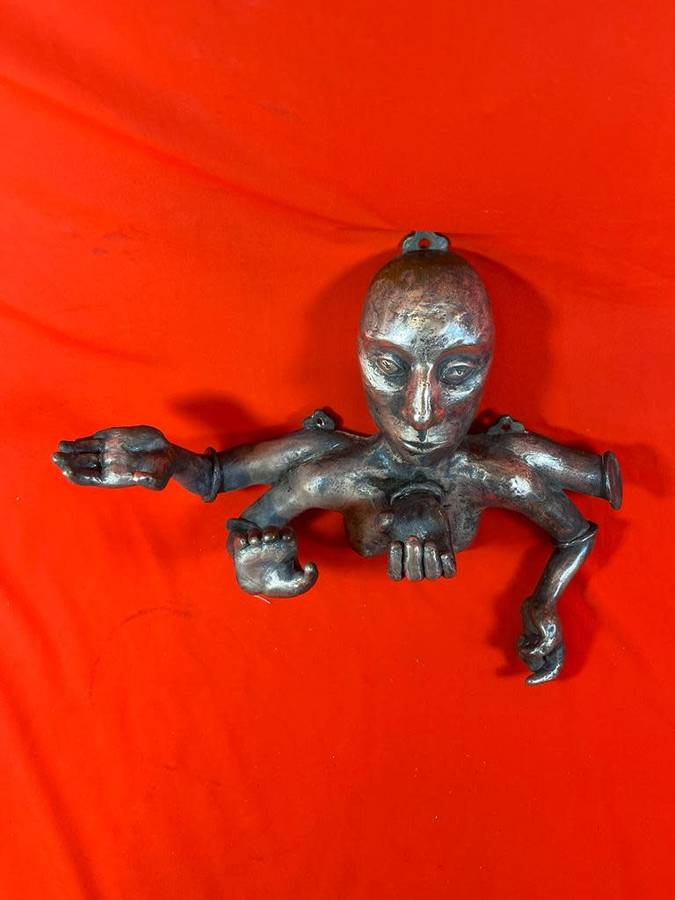 Rare Bronze Head with 5 Arms ( 30 x 20 cm )