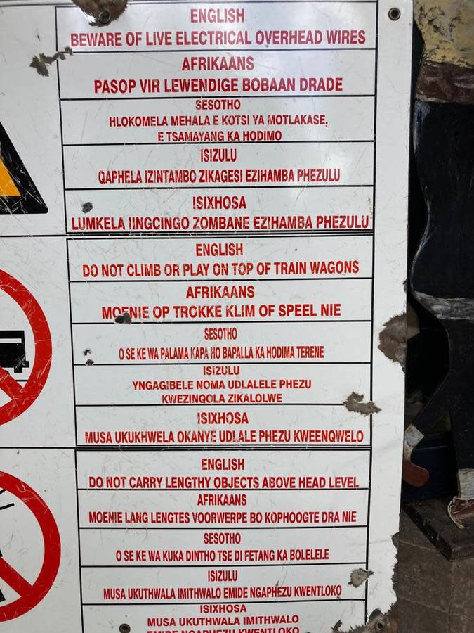 Rare Original Enamel SAR Sign in 5 Languages ( 70 x 60 cm )