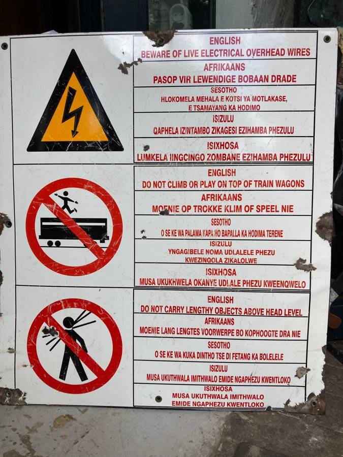 Rare Original Enamel SAR Sign in 5 Languages ( 70 x 60 cm )