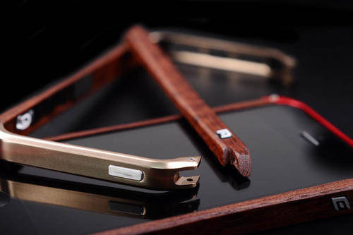 Wood & Aluminum Bumper iPhone 5/5S - Wood with Silver Aluminum