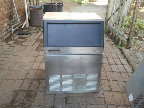 Scotsman Ice Maker (To be Repaired or for spares)