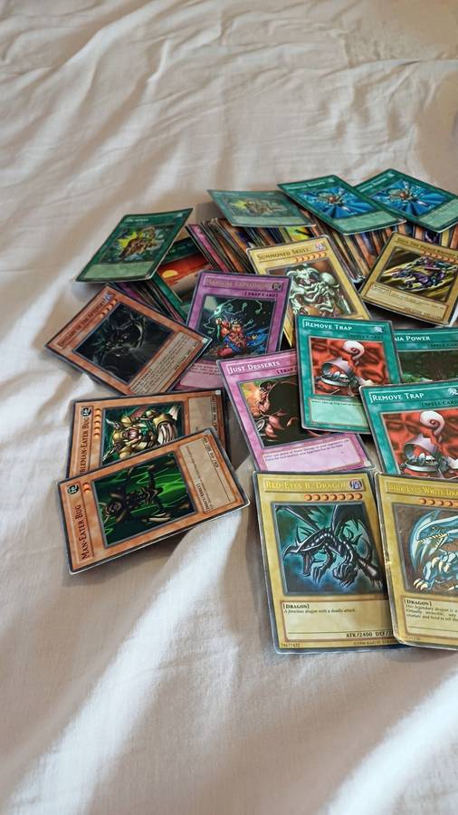 Lot of Yu Gi Oh trading cards