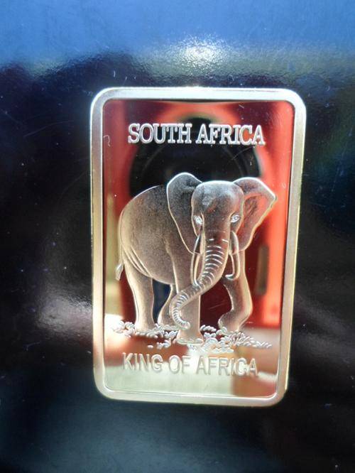 STUNNING SA ELEPHANT KING OF AFRICA FINE GOLD CLAD - SEE PICS!!!