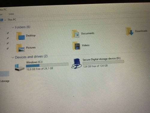Mecer A105 - WiFi Windows 10 Tablet (32GB) + Bonus 128GB Micro SD Card included