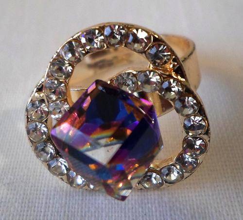 CrAze R1 Auction(2 days only) - Stunning Rose Gold Plated Ring +S-Opal Stone ! click for more images