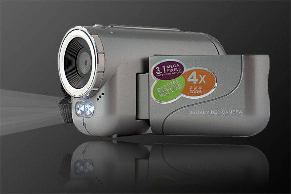 3.1MP MINI DIGITAL VIDEO CAMERA 4 X ZOOM CAMCORDER