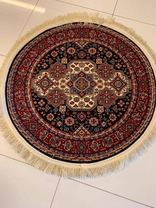 Round Design Persian carpet