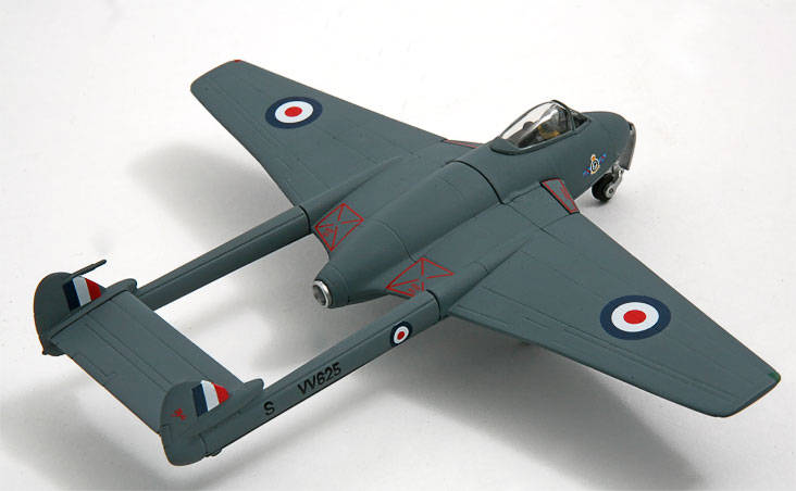 1/72 Corgi Diecast de Havilland Vampire FB. Mk5 RAF No.112 Sqn. Cute twin boom fighter used by SAAF!