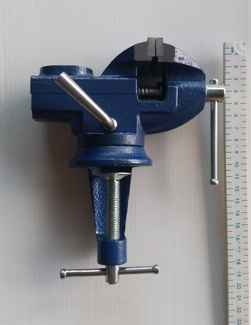 Swivel based table vice - 50mm jaws