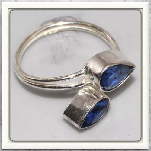 ***VERY PRETTY***BLUE QUARTZ GEMSTONE .925 SILVER RING SZ 9