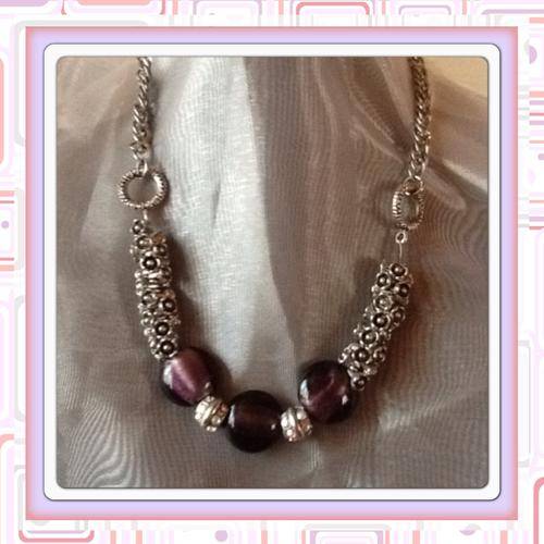 ***NOVEMBER SPECIAL***STUNNING GLASS Purple Beads and Lilac Pearls Fashion Necklace