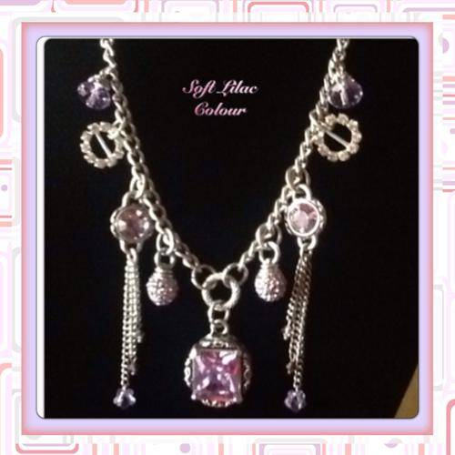 ***WEEKLY SPECIAL***PRETTY IN LILAC FASHION NECKLACE