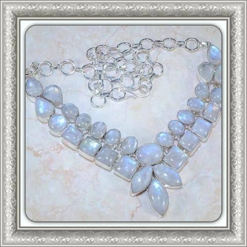 ***SPECTACULAR SETTING***RAINBOW MOONSTONE .925 STERLING SILVER NECKLACE
