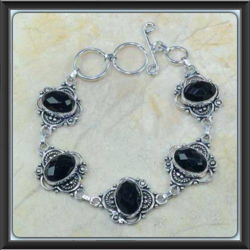 ***LOVELY SETTING***  NATURAL FACETED BLACK ONYX GEMSTONE .925 SILVER BRACELET