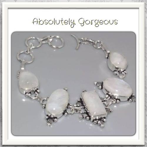 ***BREATHTAKING ***NATURAL RAINBOW MOONSTONE GEMSTONE .925 SILVER BRACELET