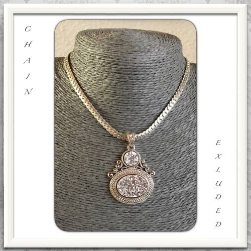 ***EXCEEDINGLY BEAUTIFUL***ANTIQUE STYLE SILVER DRUZY .925 SILVER FILLED PENDANT!