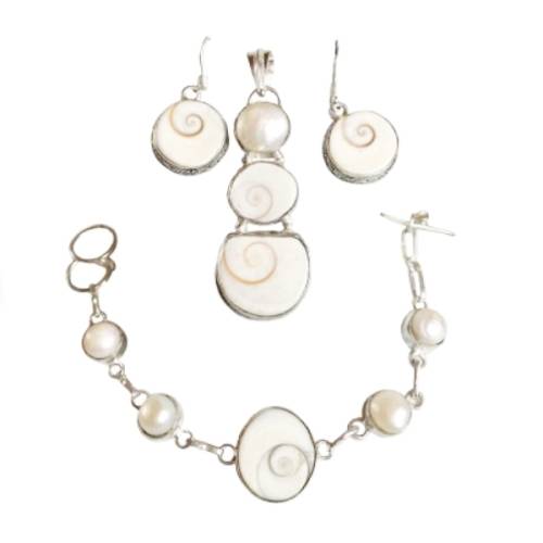 INCREDIBLE NATURAL SHEA SHIVA SHELL, PEARL . 925 SILVER PENDANT, EARRINGS AND BRACELET