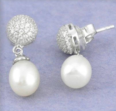 9,29 cts Natural White Pearl, White Topaz  Solid .925 Sterling Silver Earrings