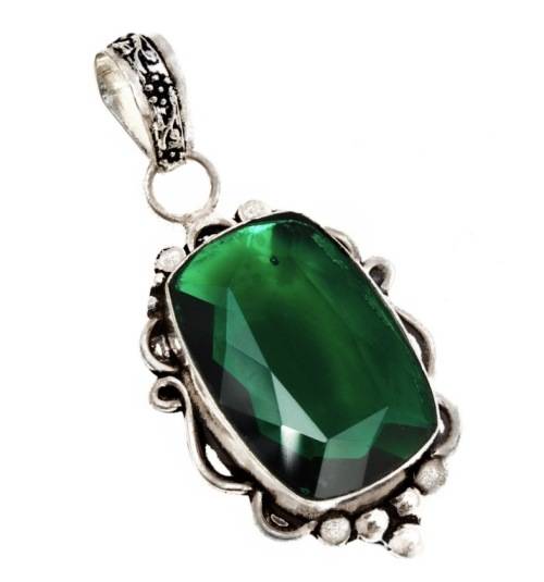 Antique Style Emerald Quartz  925 Sterling Silver Pendant