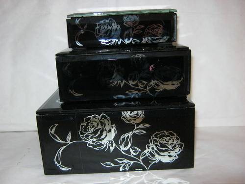 HIGH QUALITY LACQUER FINISHED 3 IN 1 JEWELLERY / TRINKET BOXES