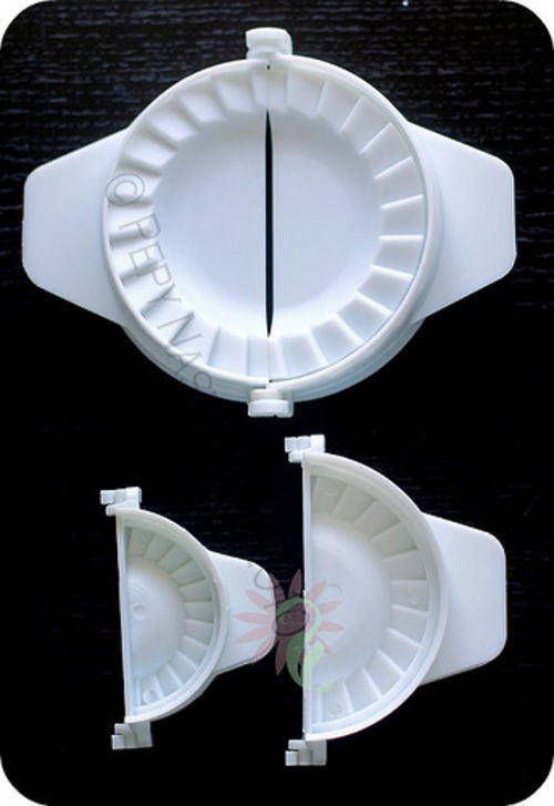 4 PIECE POCKET PASTRY MAKER
