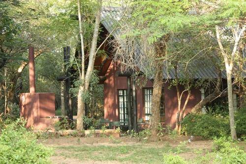 URGENT SALE Timeshare for sale - Burchell's Bush Lodge - Week 34 (24 - 31 August 2018) - 6 Sleeper