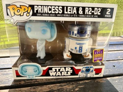 Funko Pop: 2 Pack - Princess Leia and R2-D2 - 2017 Summer Convention Exclusive