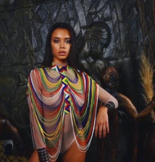 Womens Multi-Colour African Jewellery Beads Top Body