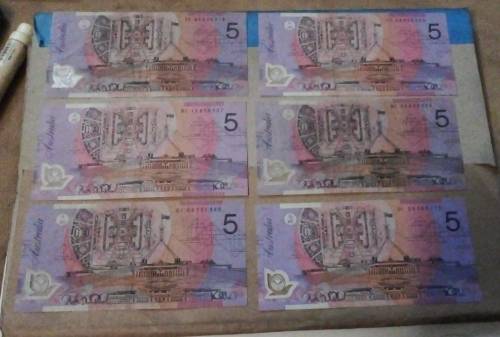 Australia 5 Dollars