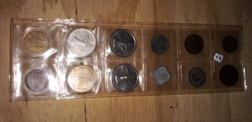 world mix coins