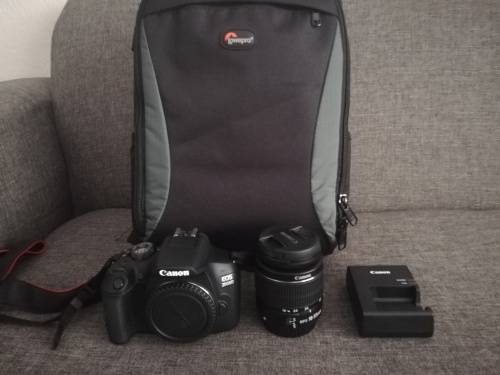 CANON EOS 2000D - Starter kit