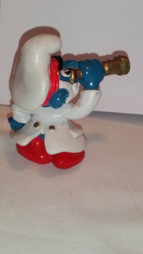 1981  SCHLEICH 20141 -  PAPA CAPTAIN SMURF - PEYO - MADE IN HONG KONG