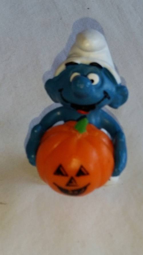 1981 SCHLEICH 20136 - PUMPKIN SMURF - SCHLEICH PEYO - W. BERRRIE & CO.  -  MADE IN PORTUGAL